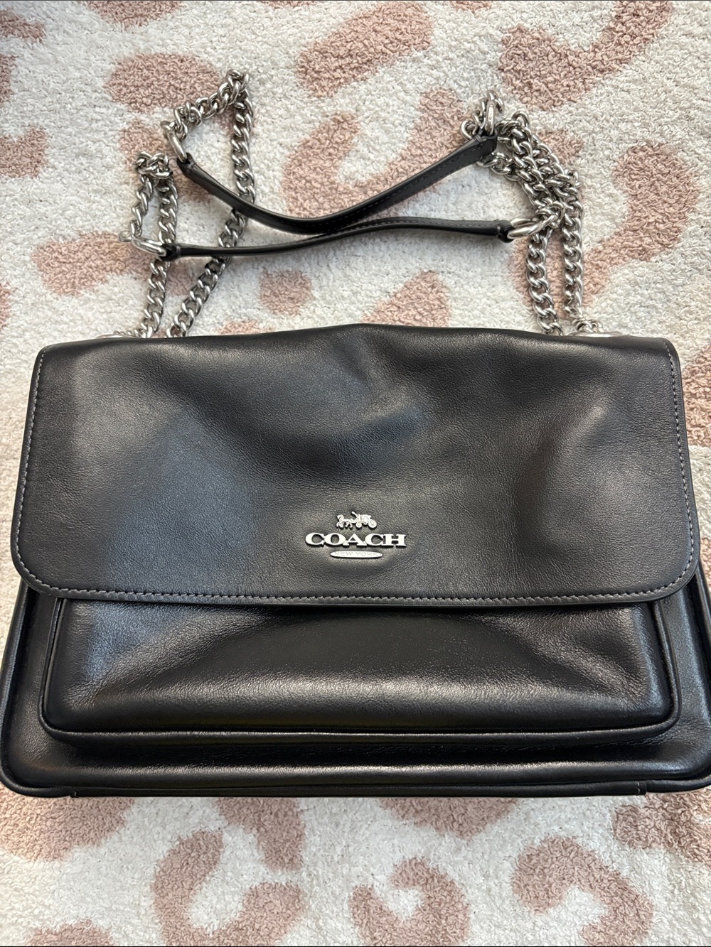Coach Outlet Elodie in black authentic
